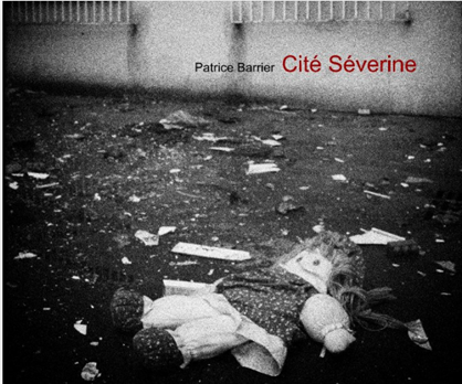 Une image contenant monochrome, sol, noir et blanc, Photographie monochrome

Le contenu généré par l’IA peut être incorrect.